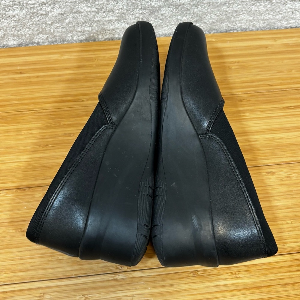 Clarks Sz 7 M Women's Suttyn Walk Leather Wedges Black Leather Shoe - Picture 8 of 8